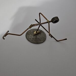 Rock Creek Metal Craft Hockey Player Wire & Bolts Statue